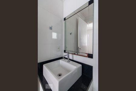 Apartamento à venda com 63m², 2 quartos e 2 vagas Apartamento à venda com 63m², 2 quartos e 2 vagasBanheiro do quarto 2