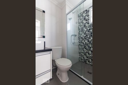 Apartamento à venda com 63m², 2 quartos e 2 vagas Apartamento à venda com 63m², 2 quartos e 2 vagasBanheiro do quarto 2