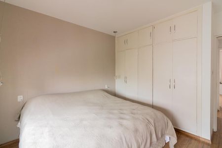 Quarto 1 de apartamento à venda com 2 quartos, 177m² em Vila Nova Conceição, São Paulo
