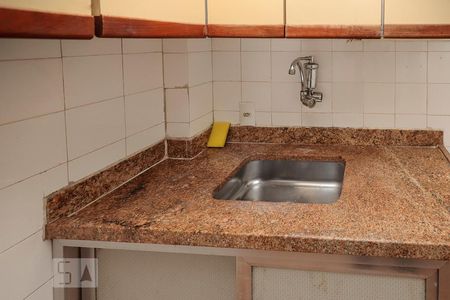 Apartamento para alugar com 55m², 2 quartos e 1 vaga Apartamento para alugar com 55m², 2 quartos e 1 vagaCozinha
