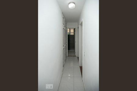 Corredor de apartamento para alugar com 2 quartos, 55m² em Méier, Rio de Janeiro