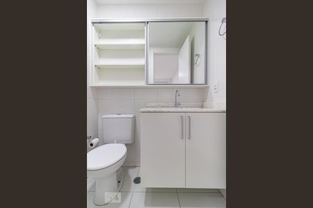 Apartamento para alugar com 55m², 2 quartos e 1 vaga Apartamento para alugar com 55m², 2 quartos e 1 vagaBanheiro da Suíte