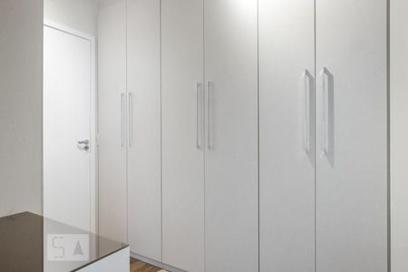 Apartamento à venda com 145m², 3 quartos e 2 vagasCloset suite 1