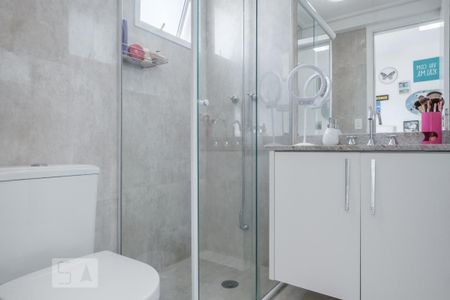 Banheiro suite 3 de apartamento à venda com 3 quartos, 145m² em Barra Funda, São Paulo