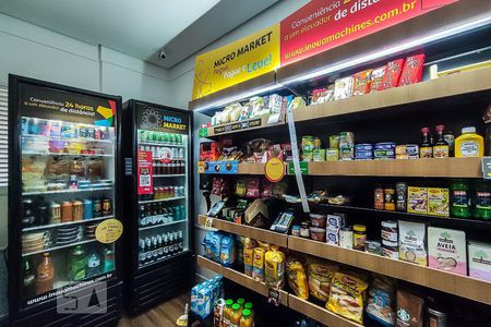 Apartamento à venda com 48m², 2 quartos e 1 vagaÁrea Comum - Loja de Conveniência