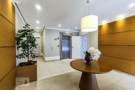 Apartamento à venda com 48m², 2 quartos e 1 vagaÁrea Comum - Hall