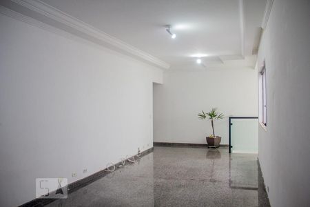 Sala de Casa com 3 quartos, 200m² Jardim