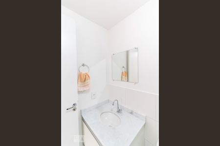 Apartamento para alugar com 27m², 1 quarto e sem vaga Apartamento para alugar com 27m², 1 quarto e sem vagaBanheiro da Suíte