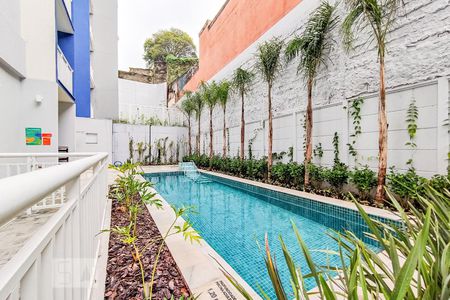 Apartamento para alugar com 27m², 1 quarto e sem vaga Apartamento para alugar com 27m², 1 quarto e sem vagaPiscina