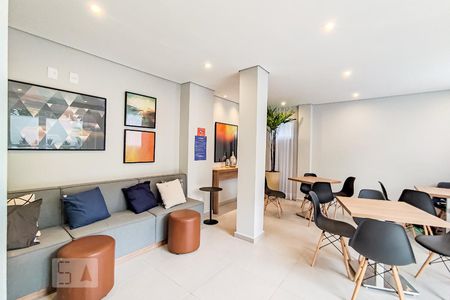 Apartamento para alugar com 27m², 1 quarto e sem vaga Apartamento para alugar com 27m², 1 quarto e sem vagaSalão de Festas