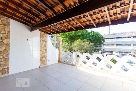 varanda de casa à venda com 3 quartos, 240m² em Jardim Belém, São Paulo