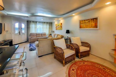 Sala de casa à venda com 2 quartos, 250m² em Centro, Diadema