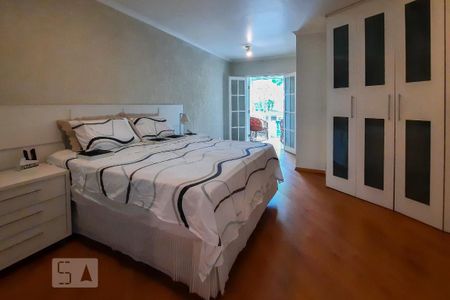 Casa à venda com 250m², 2 quartos e 4 vagas Casa à venda com 250m², 2 quartos e 4 vagasSuíte 2