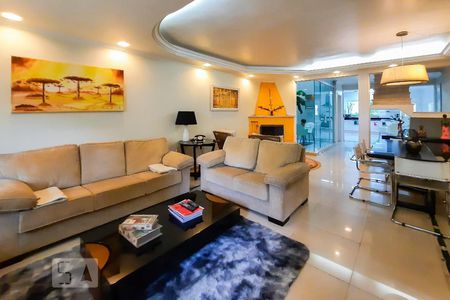 Sala de casa à venda com 2 quartos, 250m² em Centro, Diadema