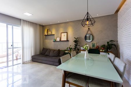 Sala de apartamento para alugar com 2 quartos, 77m² em Centro, Osasco