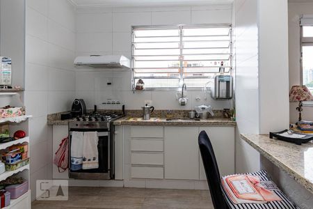 Apartamento à venda com 74m², 2 quartos e 1 vagaCozinha