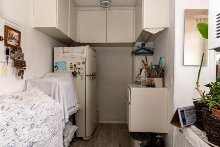 Apartamento à venda com 74m², 2 quartos e 1 vagaÁrea de Serviço