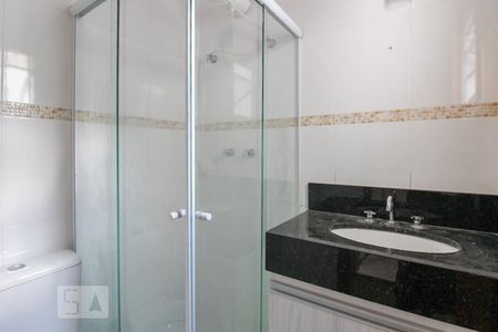 Casa de condomínio à venda com 60m², 2 quartos e 1 vagaBanheiro