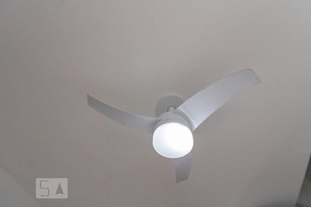 Casa de condomínio à venda com 60m², 2 quartos e 1 vagaDetalhe - Sala