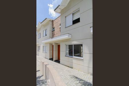 Casa de condomínio à venda com 60m², 2 quartos e 1 vagaFrente da Casa