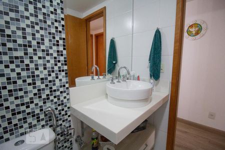 Apartamento à venda com 187m², 4 quartos e 2 vagasBanheiro 1