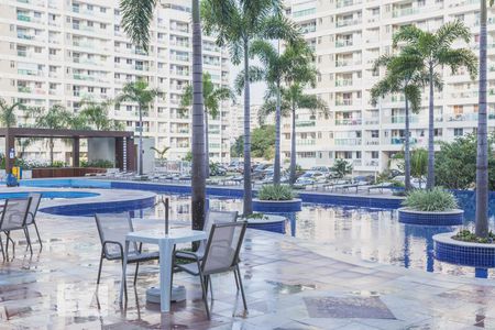 Apartamento à venda com 187m², 4 quartos e 2 vagasÁrea comum - Piscina