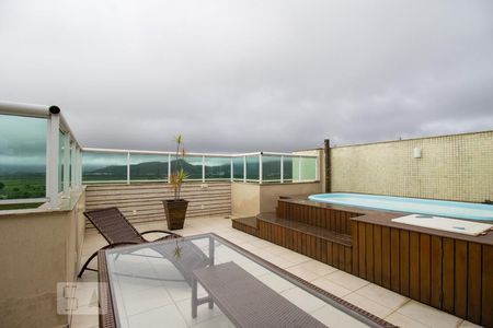 Apartamento à venda com 187m², 4 quartos e 2 vagasCobertura