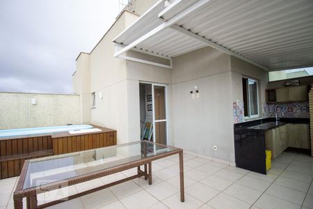 Apartamento à venda com 187m², 4 quartos e 2 vagasCobertura