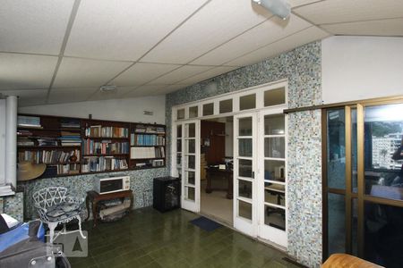 Apartamento à venda com 368m², 4 quartos e sem vagaCobertura