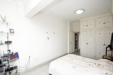 Apartamento à venda com 368m², 4 quartos e sem vagaQuarto 3
