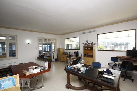 Apartamento à venda com 368m², 4 quartos e sem vagaCobertura