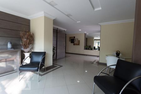 Hall de entrada de apartamento à venda com 3 quartos, 70m² em Penha de França, São Paulo