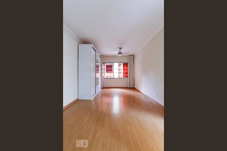 Quarto de kitnet/studio para alugar com 1 quarto, 30m² em Bela Vista, São Paulo