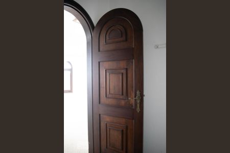 Casa de condomínio à venda com 550m², 3 quartos e 6 vagasCloset 2