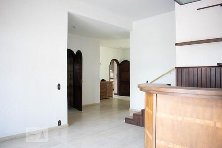 Sala de Estar de casa de condomínio à venda com 3 quartos, 550m² em Cavalhada, Porto Alegre