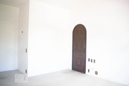 Casa de condomínio à venda com 550m², 3 quartos e 6 vagasQuarto Suíte 1