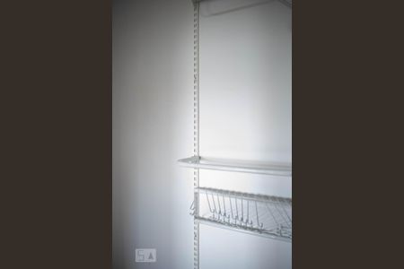 Casa de condomínio à venda com 550m², 3 quartos e 6 vagasCloset 2