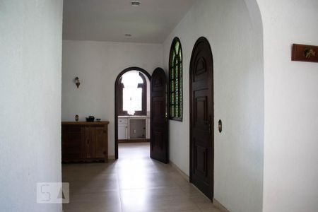 Casa de condomínio à venda com 550m², 3 quartos e 6 vagasHall de Entrada