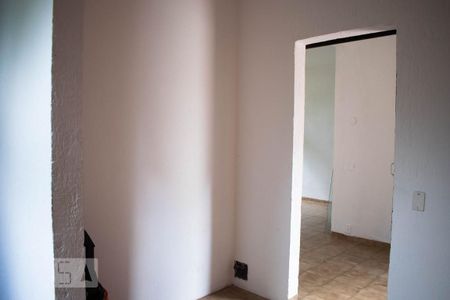 Casa de condomínio à venda com 550m², 3 quartos e 6 vagasQuarto de Serviço