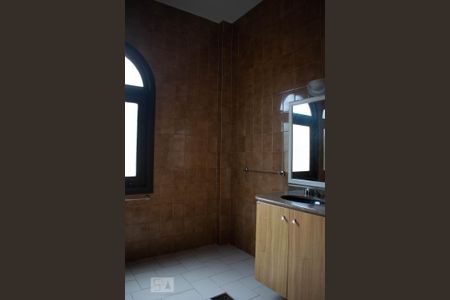 Casa de condomínio à venda com 550m², 3 quartos e 6 vagasBanheiro Suíte 3