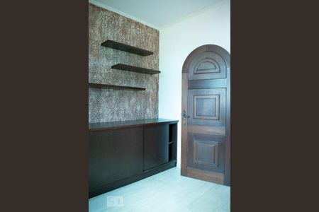 Casa de condomínio à venda com 550m², 3 quartos e 6 vagasQuarto 2