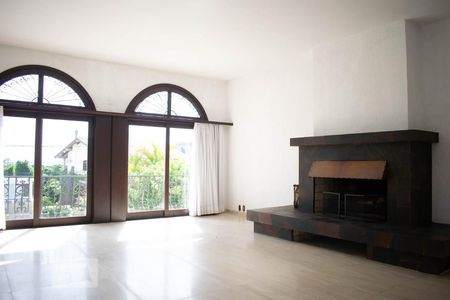 Casa de condomínio à venda com 550m², 3 quartos e 6 vagasSala de Estar