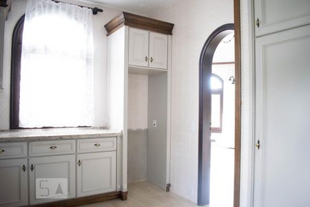 Casa de condomínio à venda com 550m², 3 quartos e 6 vagasCozinha