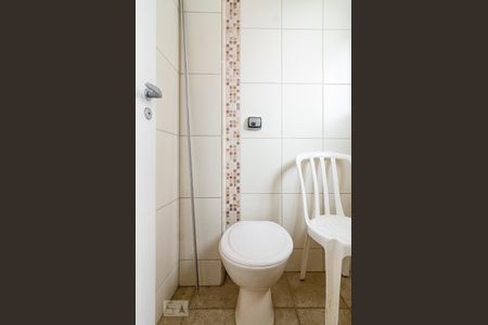 Apartamento à venda com 68m², 2 quartos e 1 vaga Apartamento à venda com 68m², 2 quartos e 1 vagaBanheiro/Área de serviço