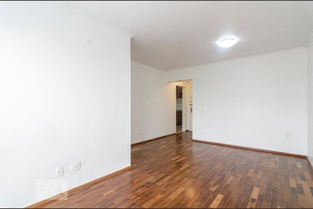 Apartamento à venda com 68m², 2 quartos e 1 vaga Apartamento à venda com 68m², 2 quartos e 1 vagaSala