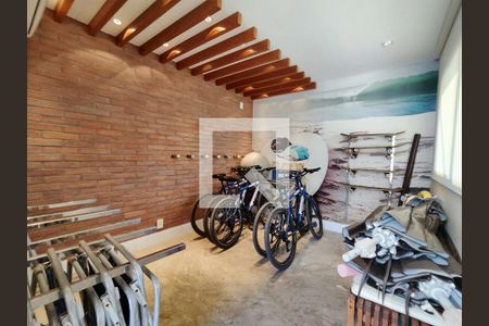 Apartamento para alugar com 166m², 4 quartos e 2 vagas Apartamento para alugar com 166m², 4 quartos e 2 vagasÁrea comum