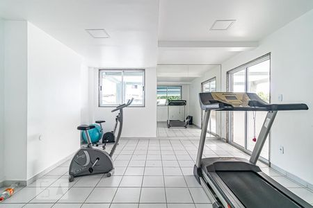 Apartamento à venda com 127m², 3 quartos e 2 vagas Apartamento à venda com 127m², 3 quartos e 2 vagasÁrea comum - Academia