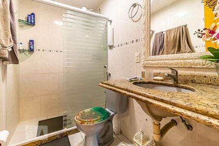 Apartamento à venda com 127m², 3 quartos e 2 vagas Apartamento à venda com 127m², 3 quartos e 2 vagasBanheiro Social