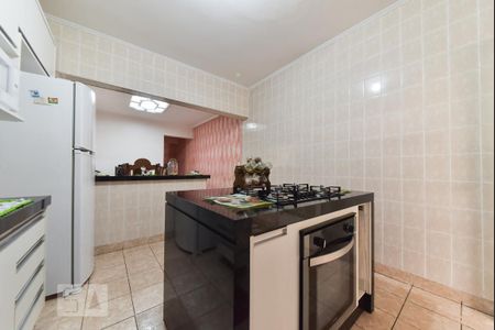 Casa à venda com 250m², 4 quartos e 2 vagasCozinha
