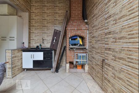 Casa à venda com 250m², 4 quartos e 2 vagasChurrasqueira